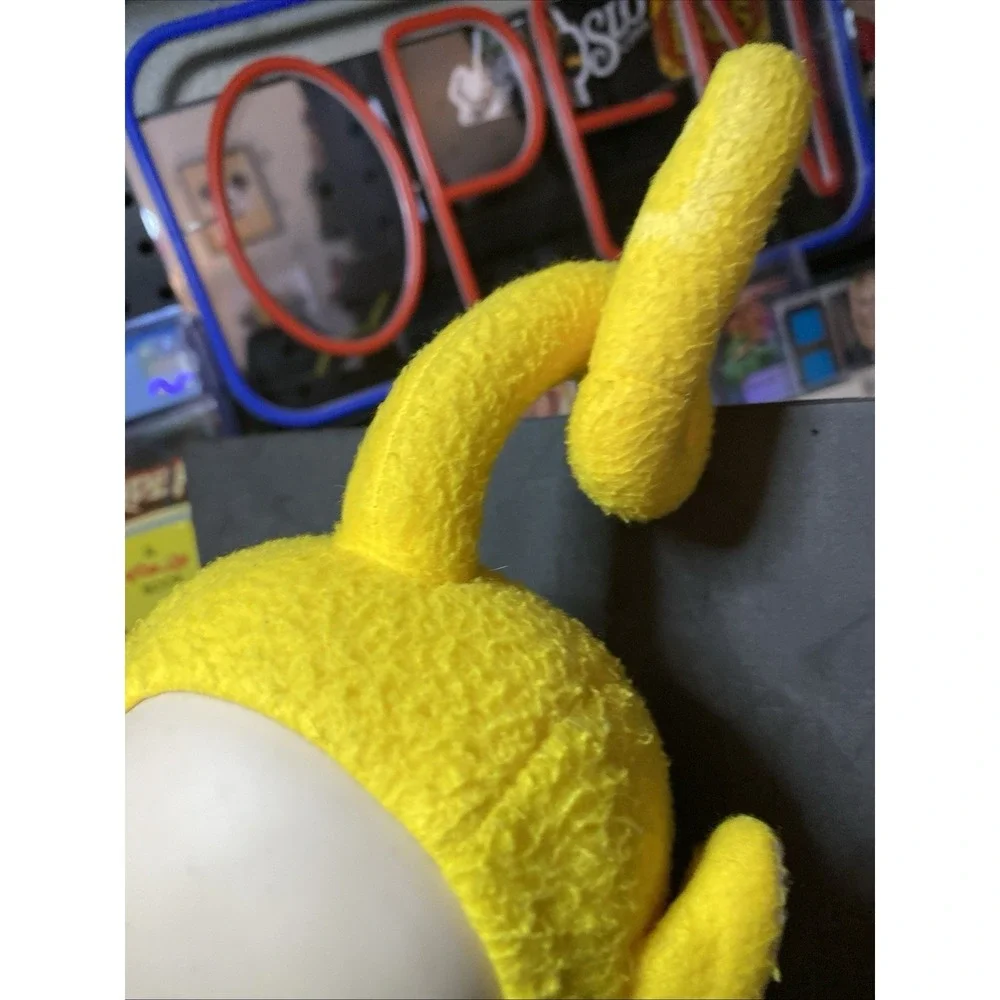 Vintage Hasbro Playskool 1998 Talking Teletubbie Laa Laa Yellow Plush 16